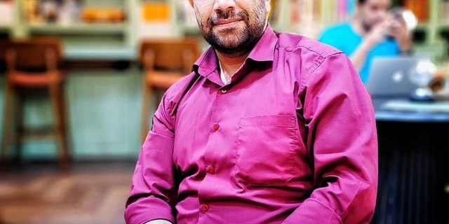 نقش فناوری در زندگی جوانان