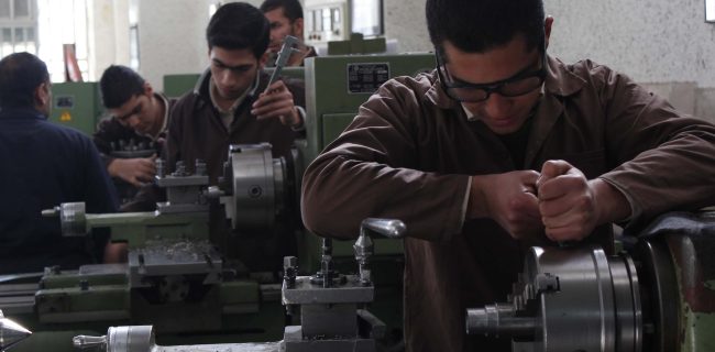 حمایت از کسب‌وکارهای نوپا و استارتاپ‌های جوانان یزد