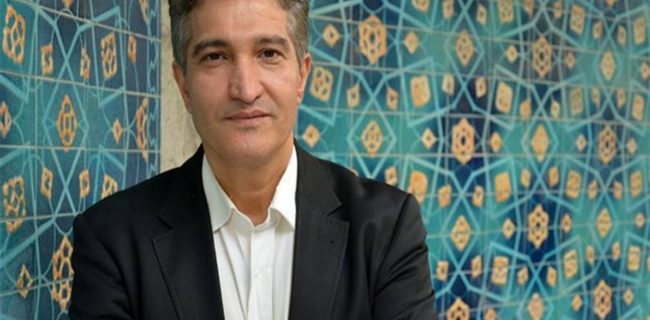 ناصر آویژه به نمایش «مکاشفات» پیوست