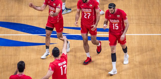 استوری یک فوتبالی مطرح برای والیبالیستهای ایران استوری یک فوتبالی مطرح برای والیبالیستهای ایران