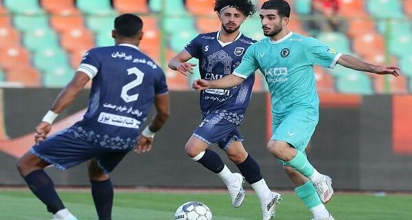 تساوی پیکان و چادرملو در آخرین بازی هفته لیگ تساوی پیکان و چادرملو در آخرین بازی هفته لیگ