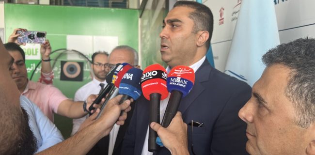 واکنش فدراسیون موتورسواری و اتومبیلرانی به گواهینامه موتورسواری بانوان