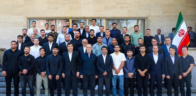 پزشکیان: تا پای جان برای ایران خواهیم ماند پزشکیان: تا پای جان برای ایران خواهیم ماند
