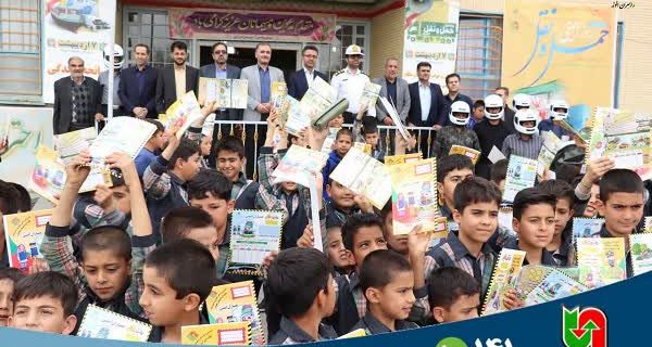آموزش ترافیکی در ۳۴ مدرسه حاشیه راه‌ها و آشکارسازی نزدیک به ۶ هزار وسیله نقلیه در همدان