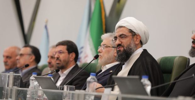 دانشگاه‌ها باید کرسی‌های آزاداندیشی و تربیت اخلاق‌محور را تقویت کنند