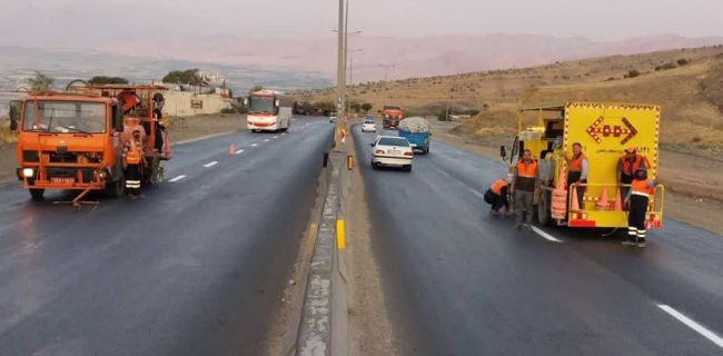 از ابتدای سال؛ اجرای بیش از ۲ هزار کیلومتر خط‌کشی در راه‌های استان همدان