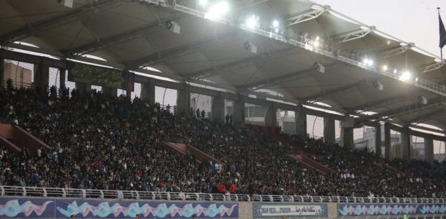 انفجار عشق در مشهد؛ زنان در ورزشگاه امام رضا(ع)