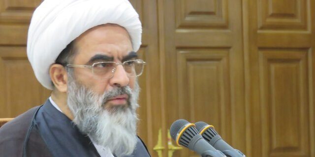 آیتالله فاضللنکرانی: تمسک به قرآن باید در صحنه جامعه و در عمل مسئولان نمود یابد آیتالله فاضللنکرانی: تمسک به قرآن باید در صحنه جامعه و در عمل مسئولان نمود یابد