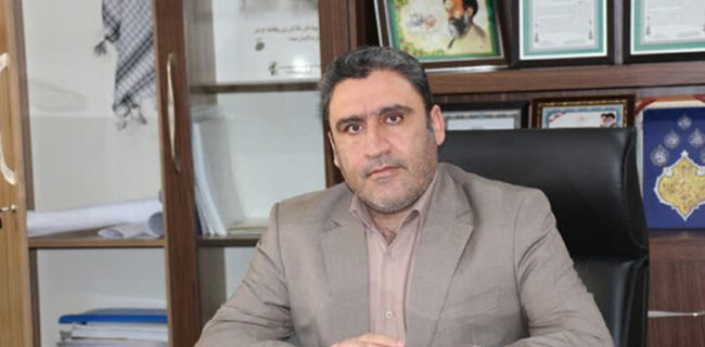 احداث سومین زمین چمن مصنوعی فرون‌آباد؛ گامی تازه برای افزایش سرانه ورزشی شهر