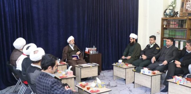 افزایش ظرفیت اعتکاف دانش‌آموزی قرچک: برنامه‌ریزی برای میزبانی از ۲۰۰۰ دانش‌آموز