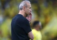 گل‌محمدی: منشأ شعارهای روی سکوها مشخص است/انتقاد از عملکرد تیم در خط حمله