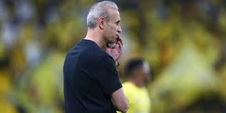 گل‌محمدی: منشأ شعارهای روی سکوها مشخص است/انتقاد از عملکرد تیم در خط حمله