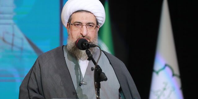 تجلیل از زنده‌نامان تبریز؛ پیشرفت حاصل سال‌ها مجاهدت و صبر است