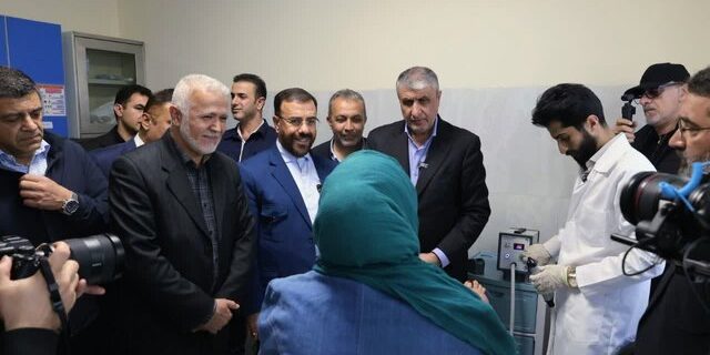 با حضور رئیس سازمان انرژی اتمی؛ شانزدهمین کلینیک درمان زخم با فناوری پلاسمای سرد و فاز نخست نیروگاه خورشیدی در فیروزآباد فارس افتتاح شد