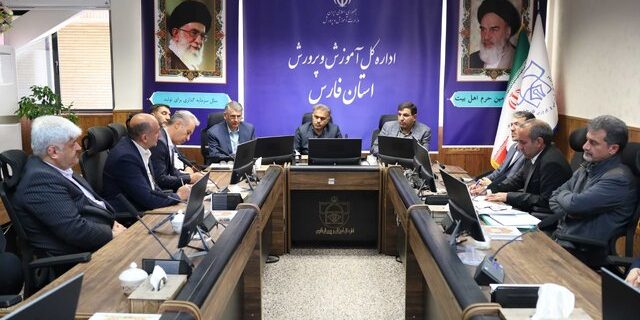 رئیس دانشگاه آزاد استان خبر داد: دانشگاه آزاد فارس ۴ هنرستان جدید راه‌اندازی می‌کند