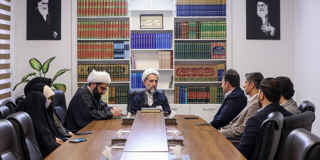 امام جمعه قزوین در دیدار با سرپرست جهاد دانشگاهی: دانشمندان جهادی (مانند شهید طهرانی مقدم و شهریاری) الگوی پیشرفت هستند/ لزوم اسلامیسازی علوم انسانی امام جمعه قزوین در دیدار با سرپرست جهاد دانشگاهی: دانشمندان جهادی (مانند شهید طهرانی مقدم و شهریاری) الگوی پیشرفت هستند/ لزوم اسلامیسازی علوم انسانی