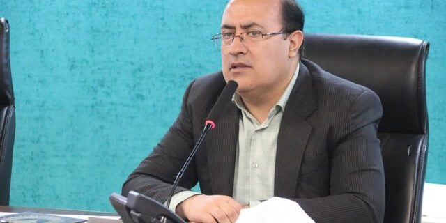 اختصاص اعتبار ویژه برای توسعه فرهنگ مطالعه در یزد؛ فرماندار: آینده جوانان در گرو سرمایه‌گذاری فرهنگی است