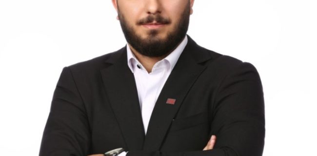 بیوگرافی محمد عذیری جوان سال ۱۴۰۳