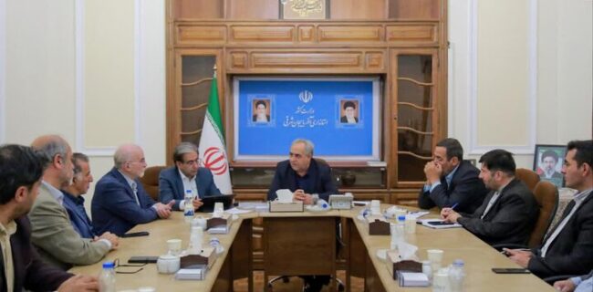 استاندار آذربایجان شرقی: همه ارکان دولت برای رفع مشکلات اعضای هیات علمی تلاش می‌کنند
