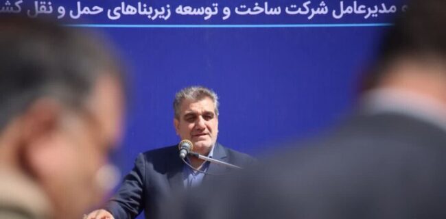 احداث ۳۷۰۰ مگاوات نیروگاه خورشیدی در استان سمنان/ اتصال ۲۴۰ مگاوات برق به شبکه سراسری