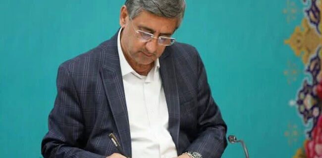 استاندار لرستان تاکید کرد: ضرورت حضور پرشور مردم در آیین تشییع رهبر شهید استاندار لرستان تاکید کرد: ضرورت حضور پرشور مردم در آیین تشییع رهبر شهید