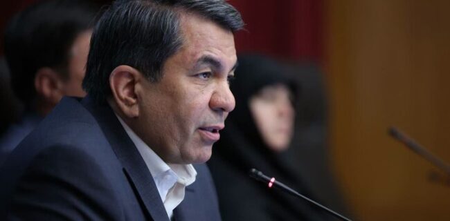 استاندار کرمان: تعلل در جذب اعتبارات را به‌عنوان ترک فعل پیگیری می‌کنیم