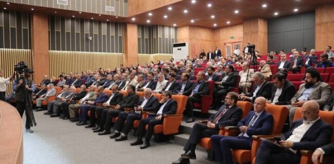 استاندار گیلان: دریای خزر میتواند ظرفیتهای جدیدی برای تجارت خارجی ایجاد کند استاندار گیلان: دریای خزر میتواند ظرفیتهای جدیدی برای تجارت خارجی ایجاد کند