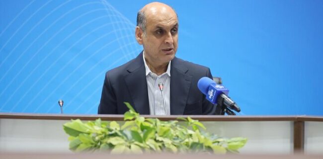 تاکید استاندار گیلان بر تکمیل زیرساخت‌های آموزشی و ارتباطی مدارس تا آغاز سال تحصیلی