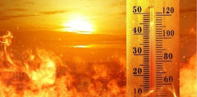 یزد در محاصره گرمای سوزان و وزش باد در آستانه تابستان