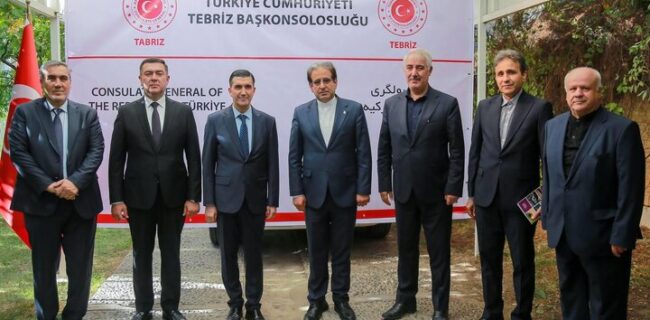 گسترش همکاریهای اقتصادی ایران و ترکیه در اولویت روابط دوجانبه است گسترش همکاریهای اقتصادی ایران و ترکیه در اولویت روابط دوجانبه است