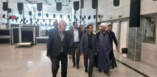 فرماندار خوی: موانع پیش‌روی تجار و بازرگانان با قید فوریت مرتفع شود