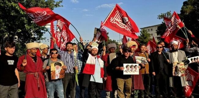 کاروان علمای اهل سنت خراسان شمالی برای وداع با رهبر شهید به مشهد رفت