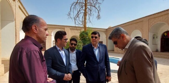بازدید معاون استاندار از پروژه‌های عمرانی راور با محوریت توسعه و احیاء آثار تاریخی